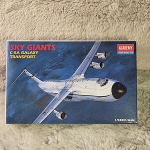 Academy 1/480 C-5A Galaxy Transport Model Kit 1696 Vintage 1990 Sealed Parts